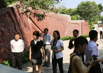 合肥大蜀山公園——抗戰(zhàn)紀念浮雕文化墻